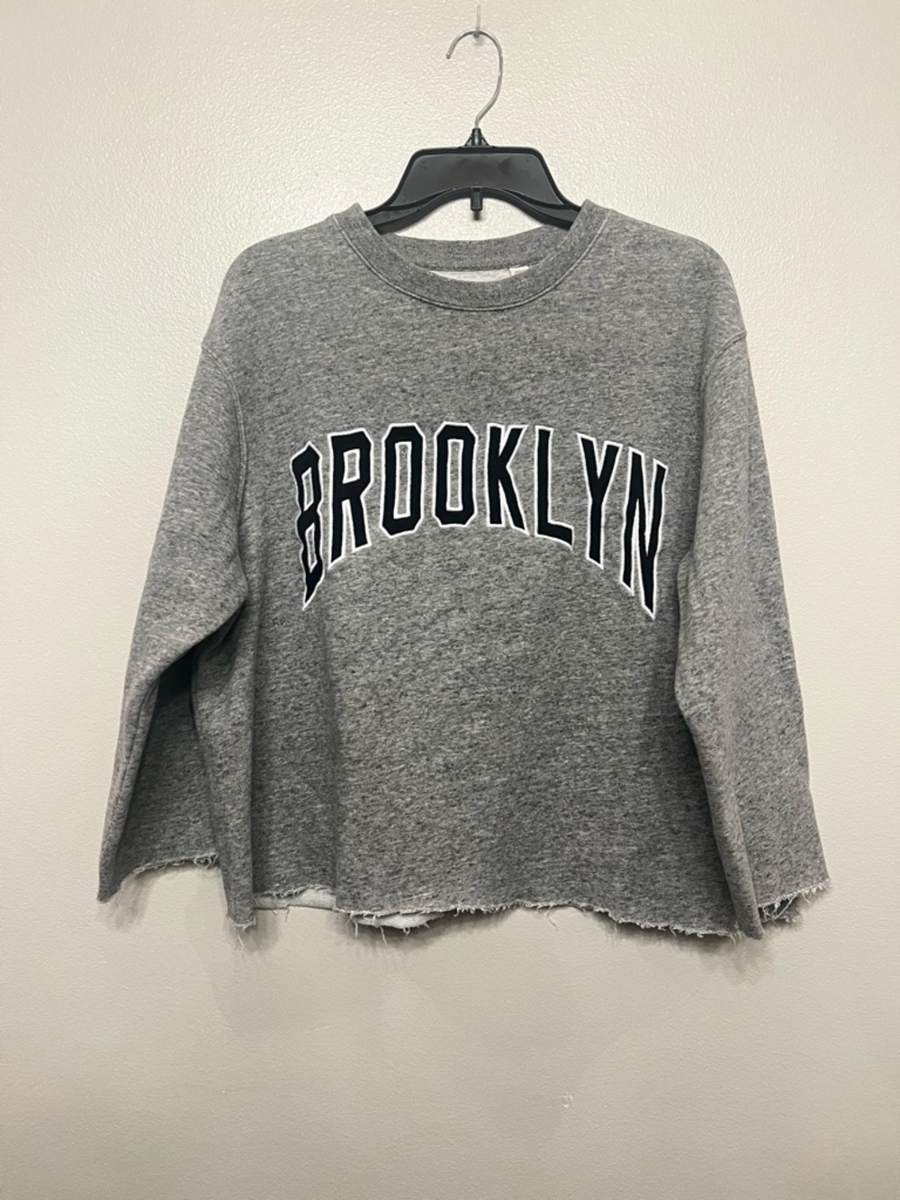 Brooklyn Graphic Crewneck Sweatshirt - Gray Raw Hem Preppy Oversized Sz Large
